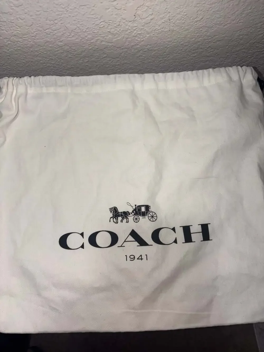 Coach 1941 dust